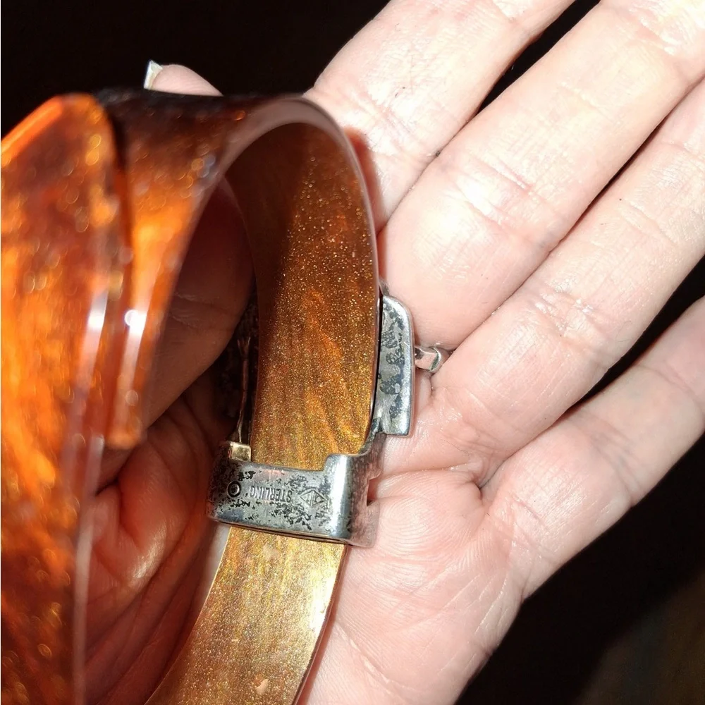 Elegant Brown Wearable Tech Bracelet